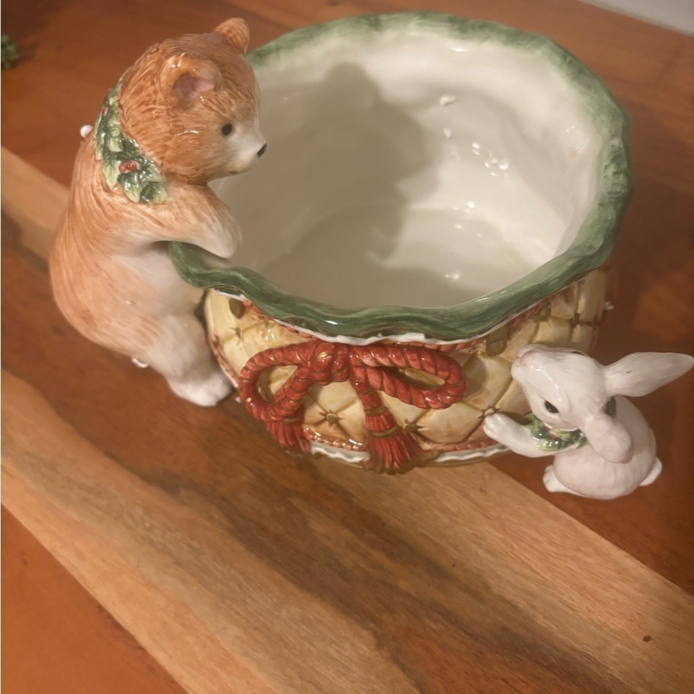 NEW Fitz and Floyd Classics Ceramic Bowl Classic Holiday Santa - Picture 2 of 4
